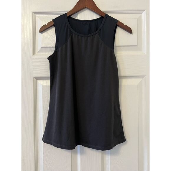 oiselle Tops - OISELLE TANK TOP